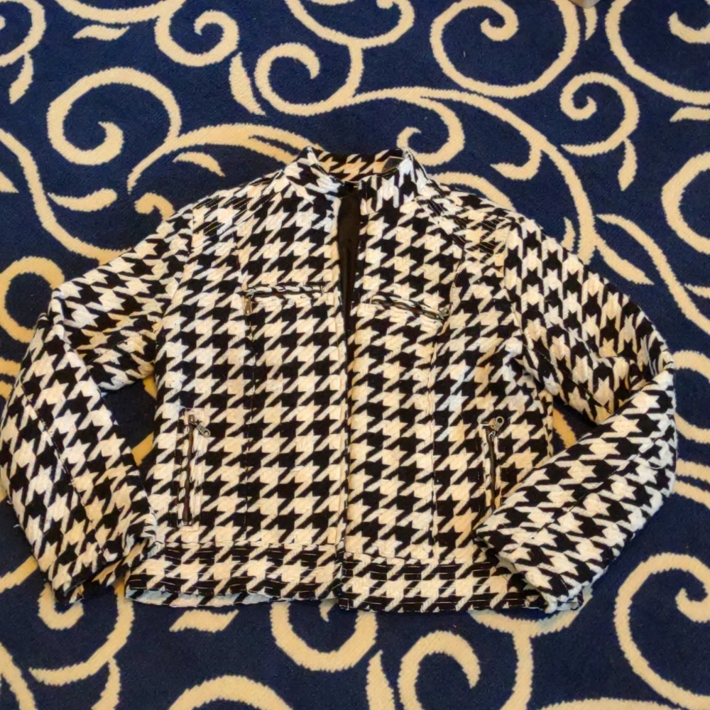 Chico's jacket size 1 (Medium)